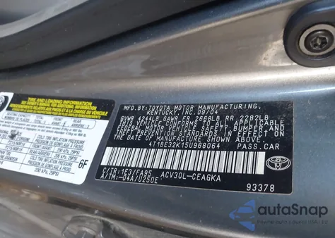 2005 Toyota Camry Xle z USA, uszkodzony, nr VIN 4T1BE32K15U968064